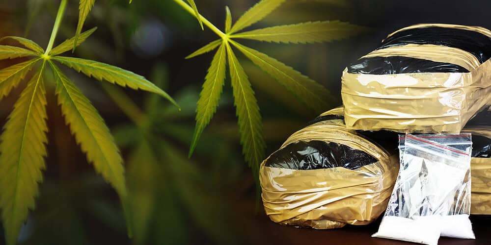 Welche Strafe droht bei Verstoß gegen § 29 BtMG?