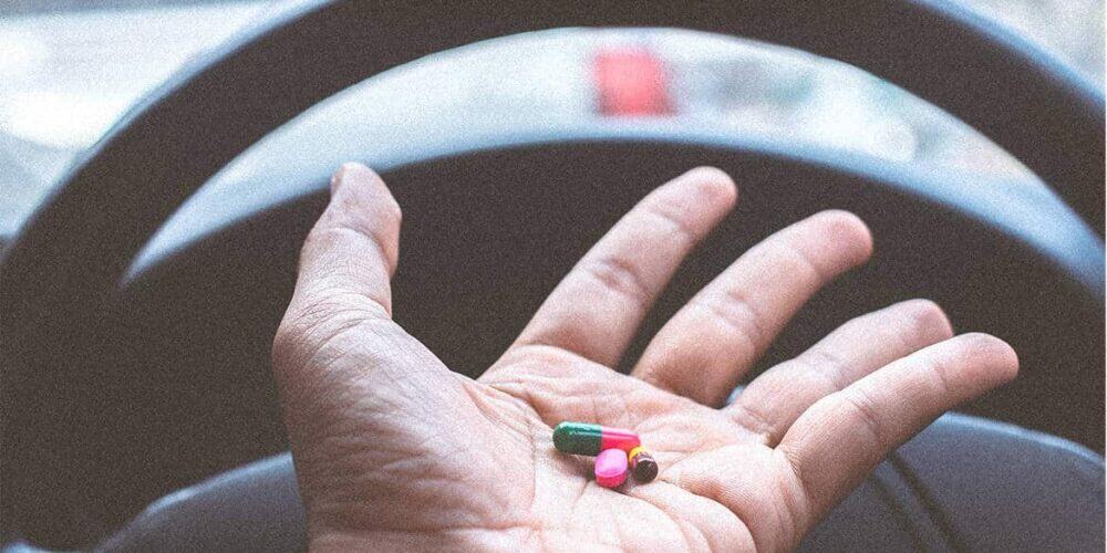 Fahruntüchtig durch Medikamente am Steuer