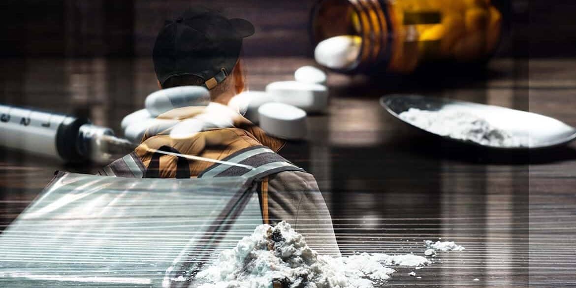 Mittäter oder Gefhile beim Drogenhandel: Wie wird ein Drogenkurier bestraft?