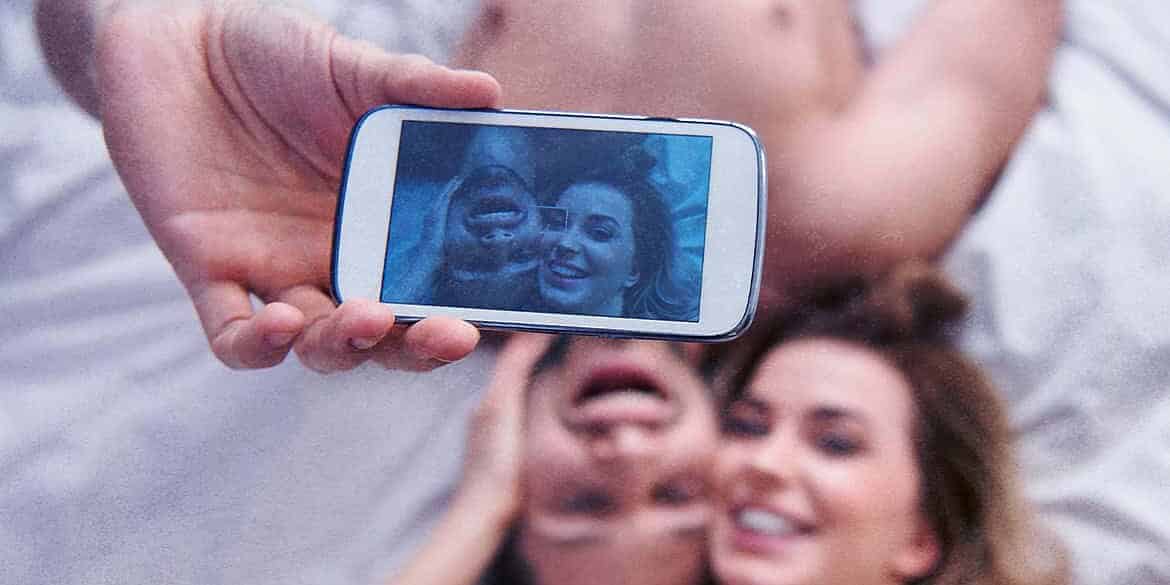 Selbstgedrehte Pornografie und Strafbarkeit – Was ist erlaubt und was nicht?